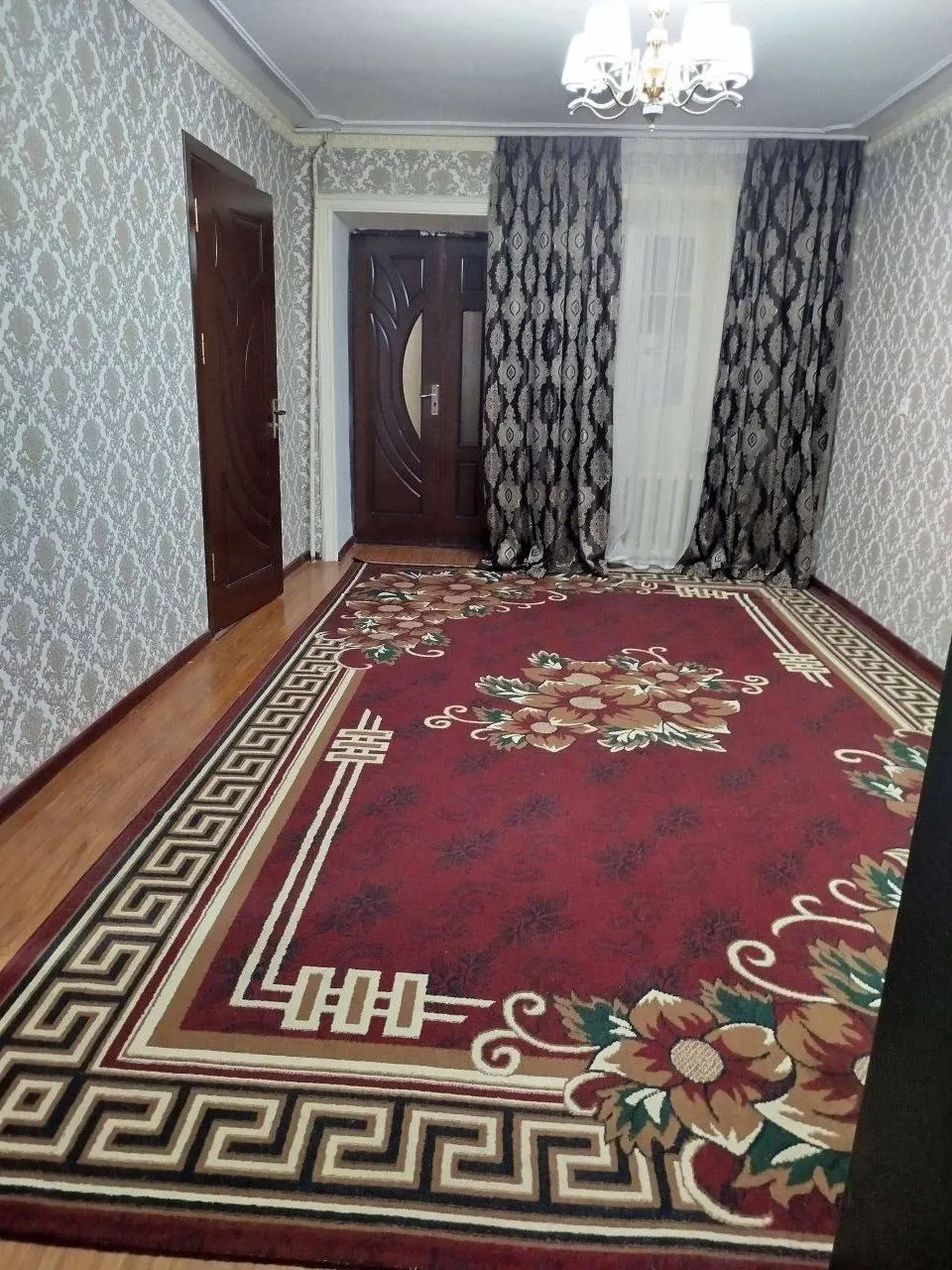 Sotiladi 2 xonali kvartira, 50 m², 1/5 qavat — Yunusobod tumani