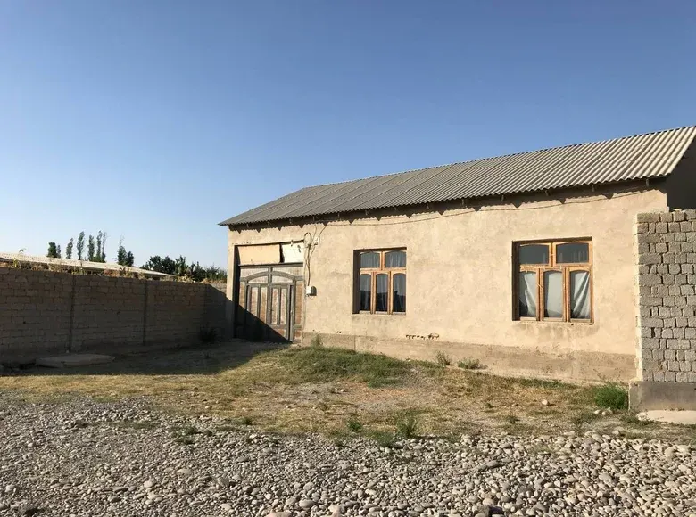 Сотилади 4 хонали ҳовли уй, 6 сотих — Юнусобод тумани