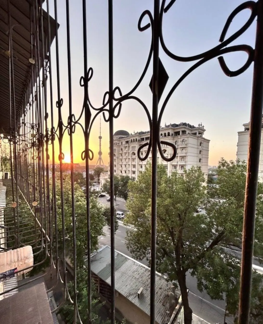 Продаётся 4-комнатная квартира, 96 м², 6/9 этаж — Юнусабадский район