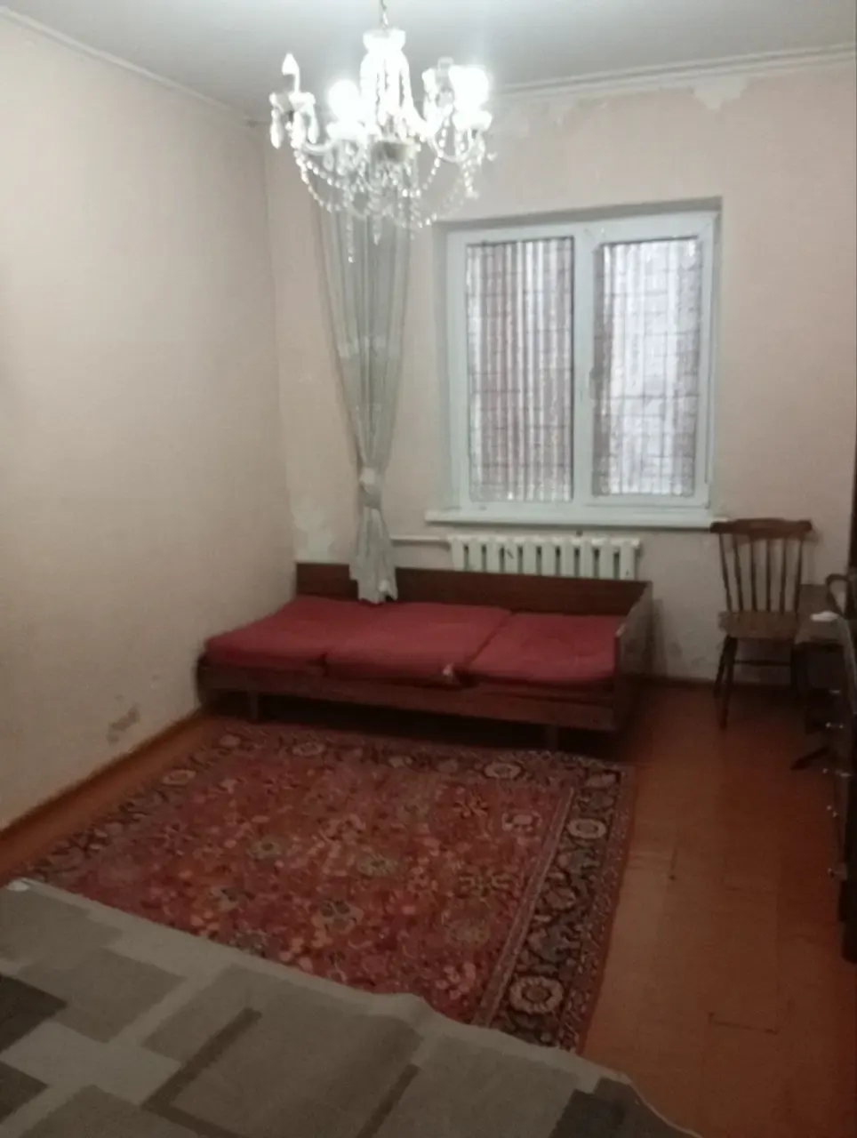 Продаётся 1-комнатная квартира, 39 м², 4/5 этаж — Мирабадский район