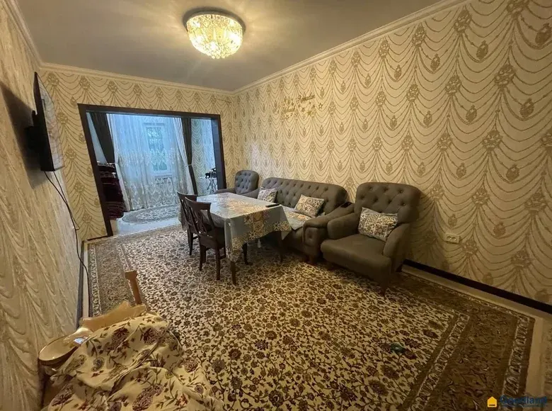 Сотилади 3 хонали квартира, 77 м², 2/5 қават — Яшнобод тумани
