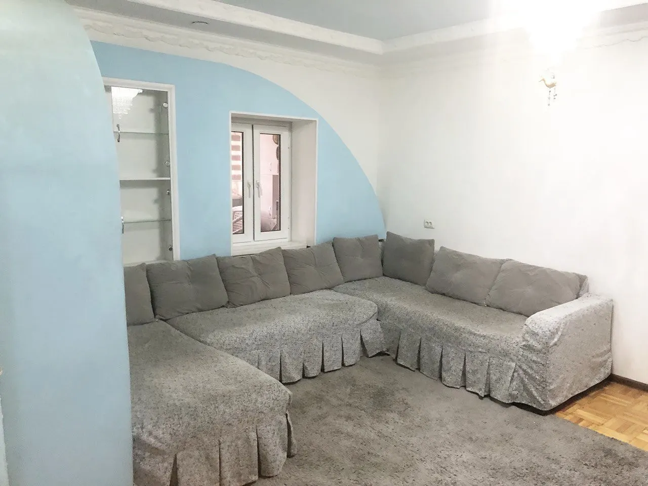 Сотилади 4 хонали квартира, 135 м², 2/4 қават — Мирзо Улуғбек тумани