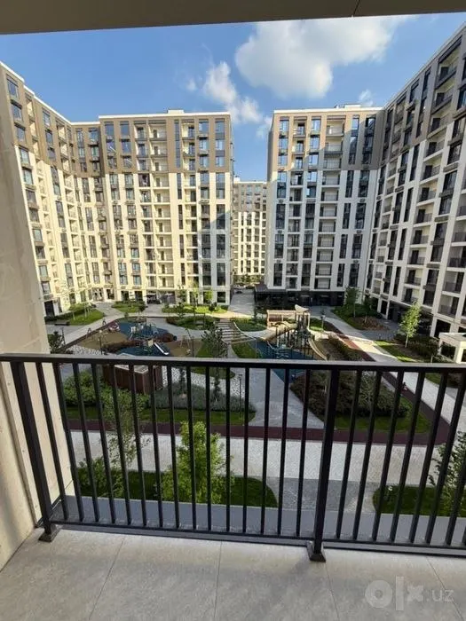 Sotiladi 3 xonali kvartira, 72 m², 4/12 qavat — Olmazor tumani