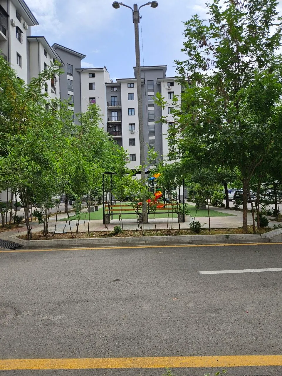 Sotiladi 6 xonali kvartira, 156 m², 1/8 qavat — Yashnobod tumani
