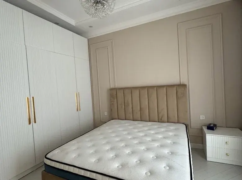 Сдаётся 3-комнатный дом, 300 м² — Яшнабадский район
