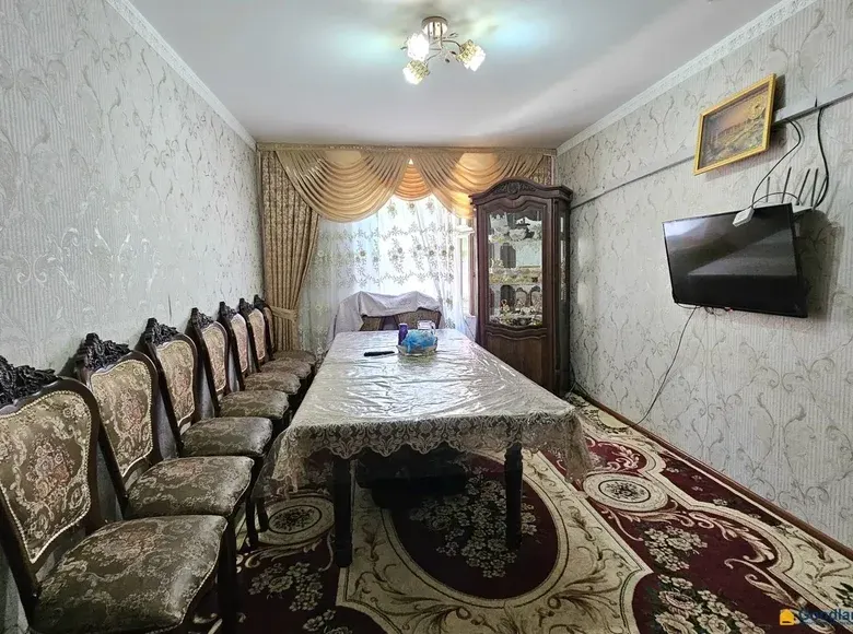 Сотилади 4 хонали квартира, 100 м², 8/9 қават — Шайхонтоҳур тумани