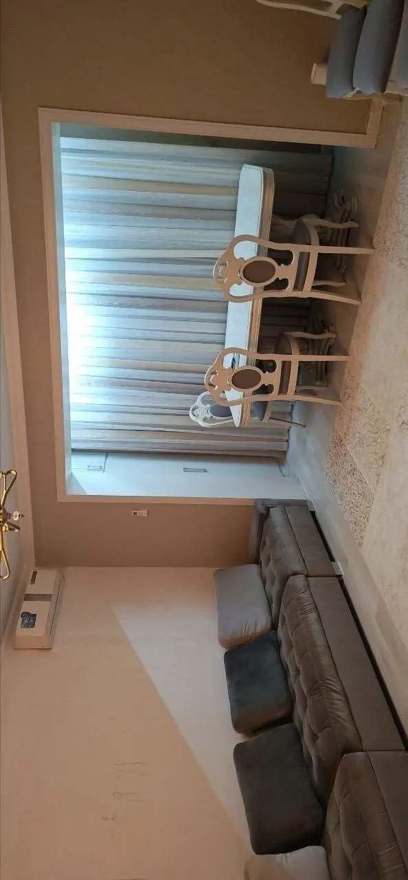 Sotiladi 3 xonali kvartira, 74 m², 1/9 qavat — Uchtepa tumani
