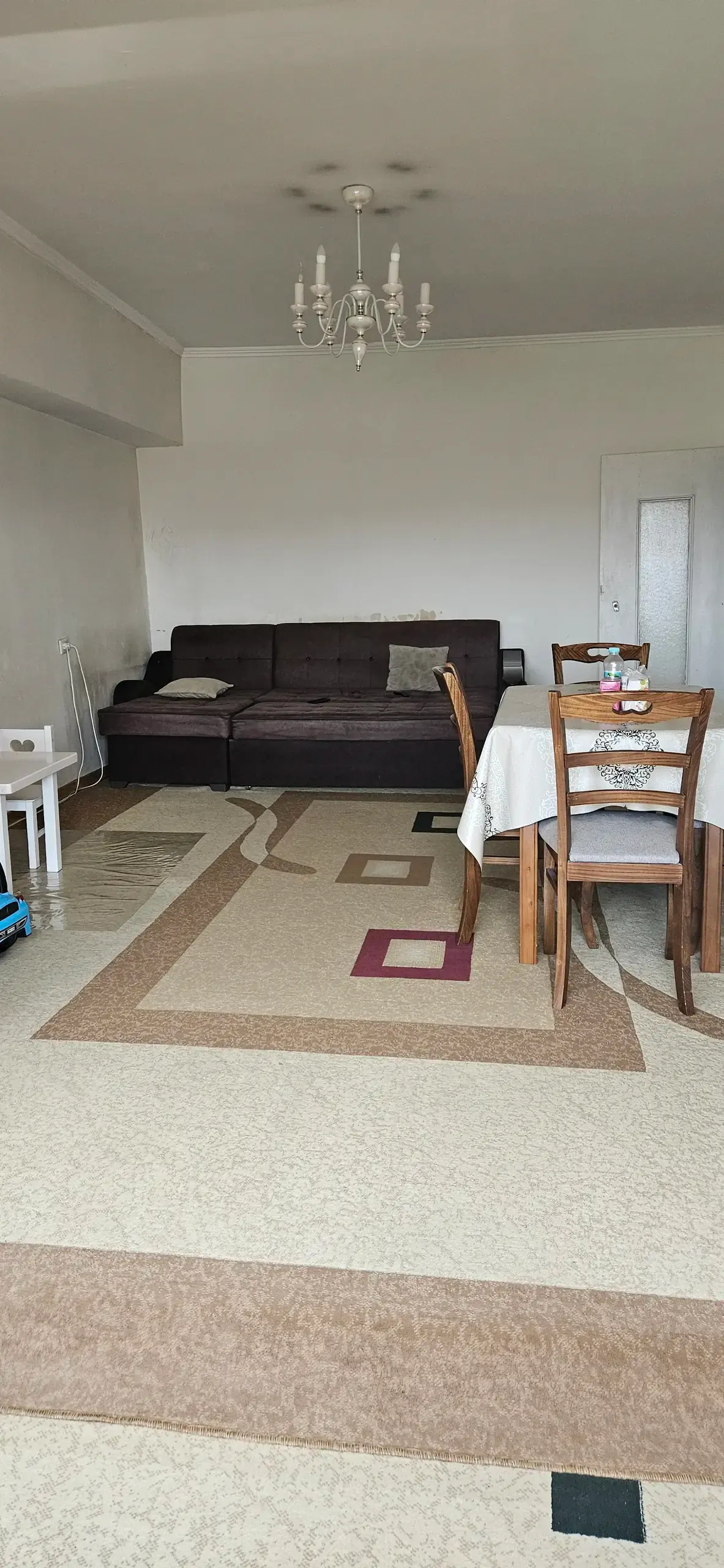 Sotiladi 3 xonali kvartira, 96 m², 8/9 qavat — Mirzo Ulugʻbek tumani