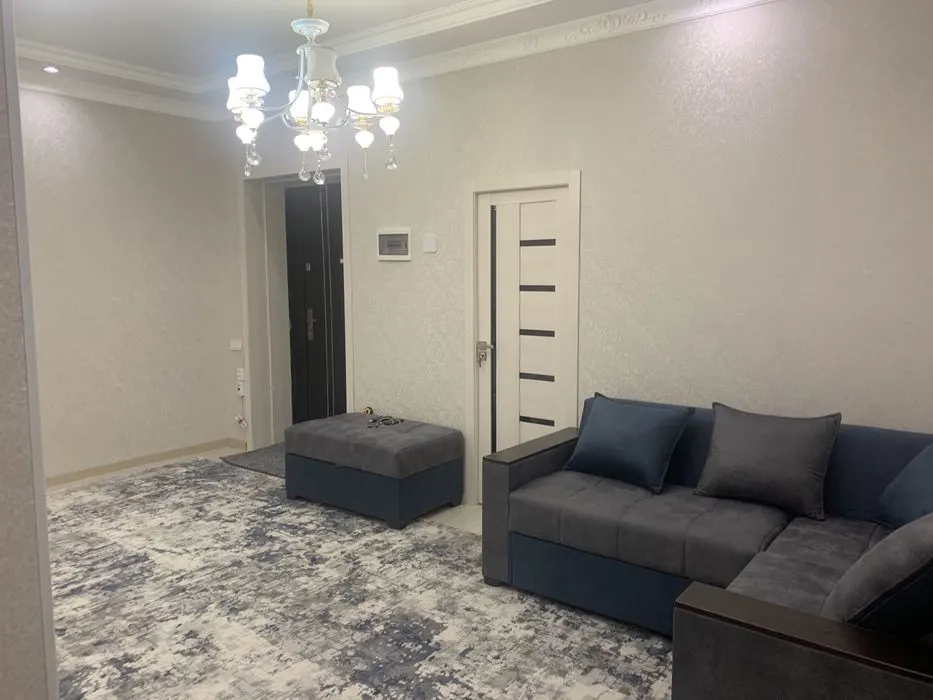 Сдаётся 3-комнатная квартира, 107 м², 5/7 этаж — Алмазарский район