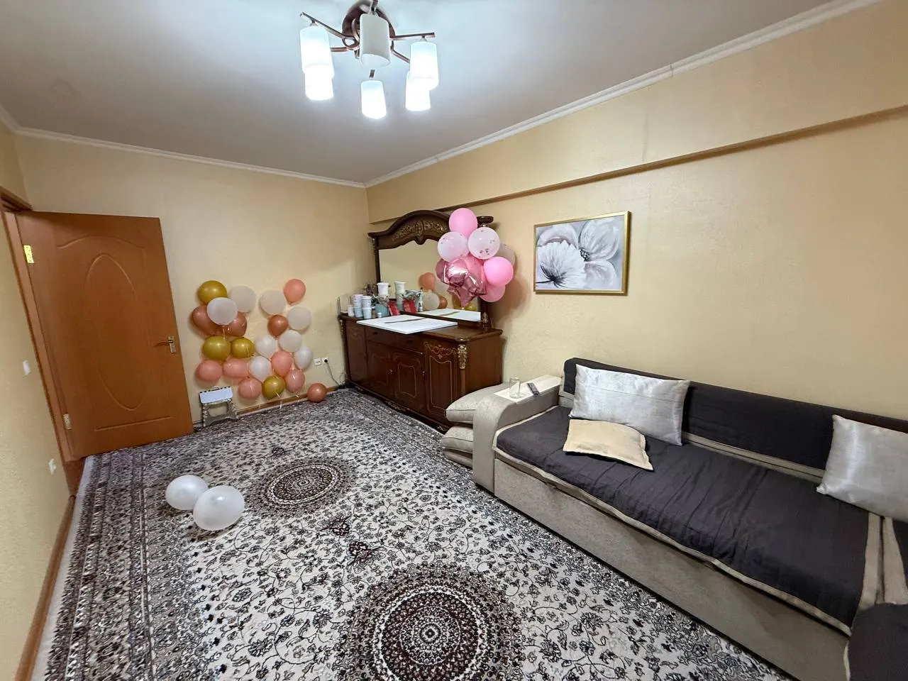 Sotiladi 3 xonali kvartira, 72 m², 4/4 qavat — Mirzo Ulugʻbek tumani