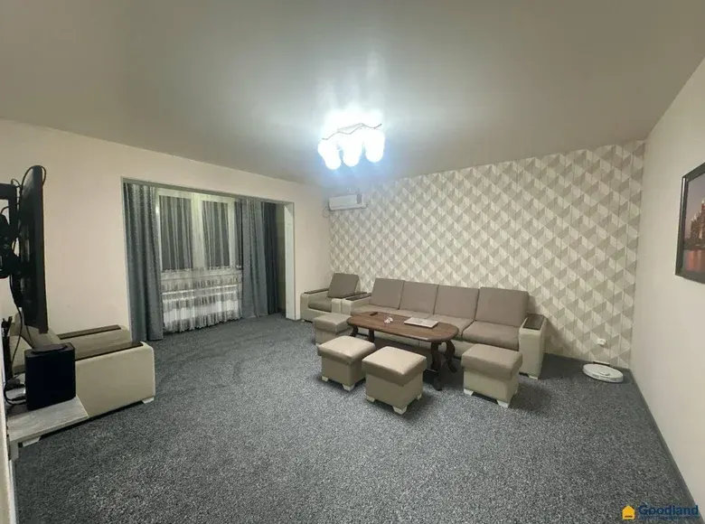 Продаётся 2-комнатная квартира, 66 м², 2/9 этаж — Мирабадский район
