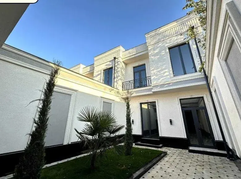 Продаётся 6-комнатный дом, 3 сот., 270 м² — Сергелийский район