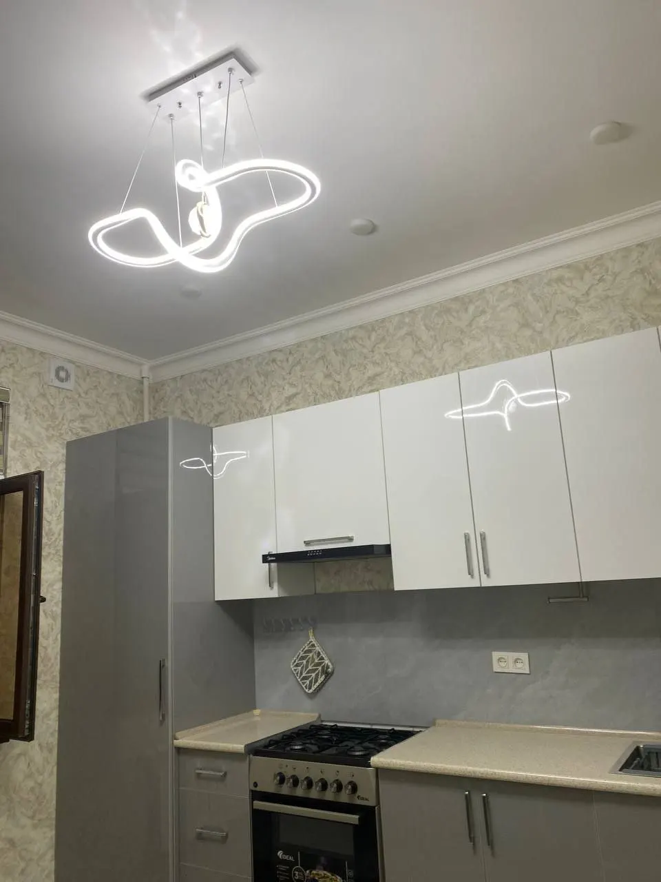 Сдаётся 2-комнатная квартира, 70 м², 3/3 этаж — Мирзо-Улугбекский район