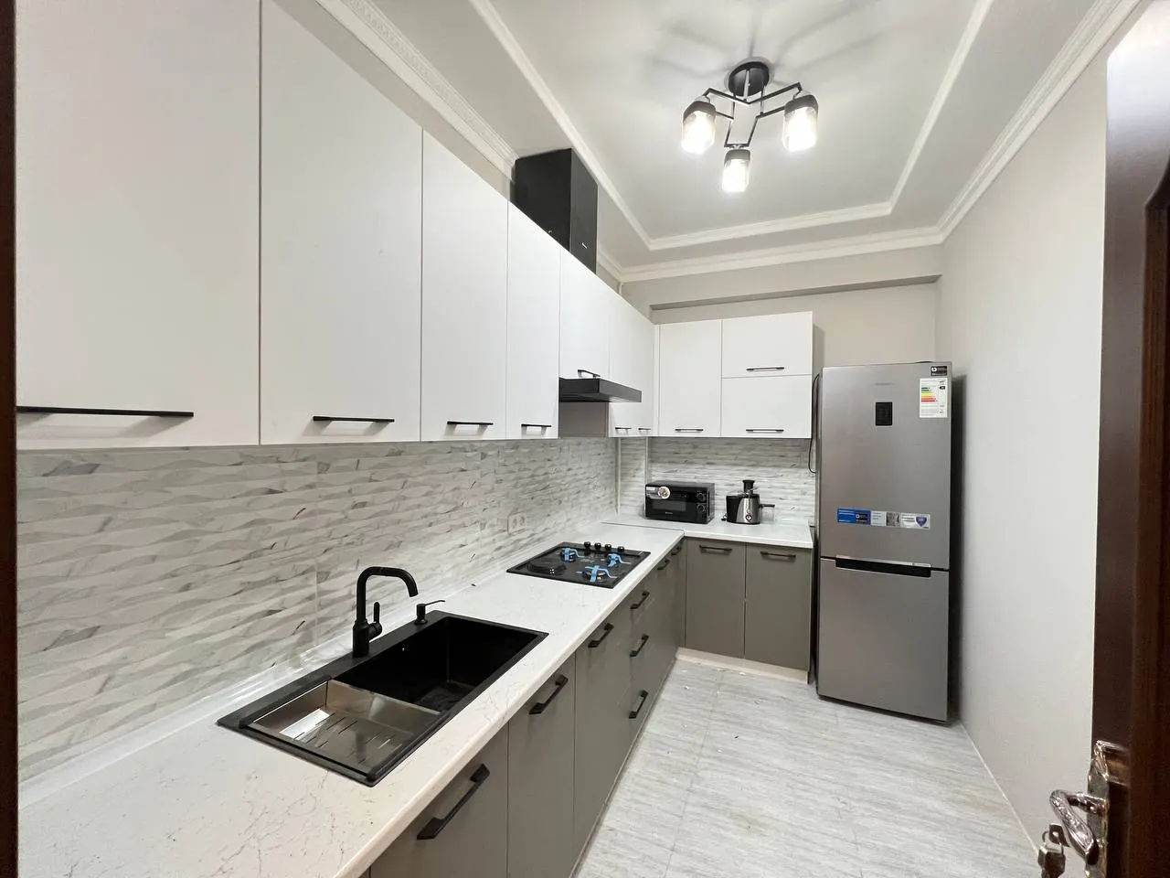 Ижарага берилади 4 хонали квартира, 107 м², 4/7 қават — Миробод тумани