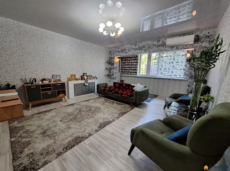 Сотилади 3 хонали квартира, 65 м², 1/9 қават — Мирзо Улуғбек тумани