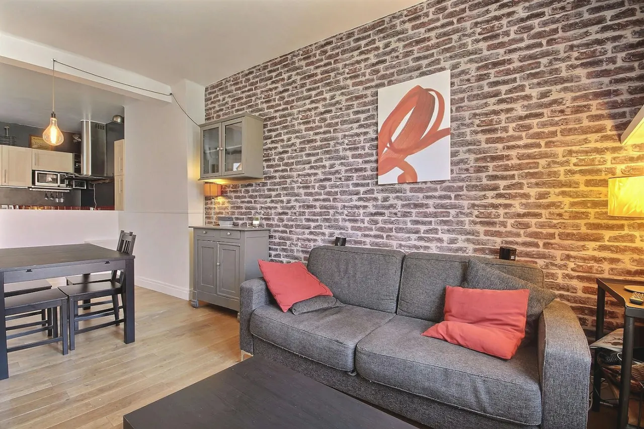 Сдаётся 3-комнатная квартира, 62 м², 3/5 этаж — Мирабадский район