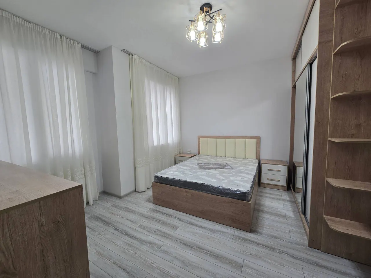 Сдаётся 2-комнатная квартира, 60 м², 7/13 этаж — Яккасарайский район