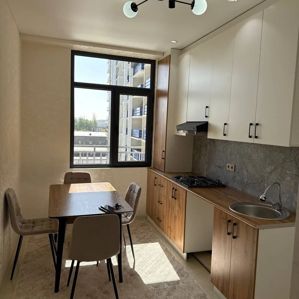 Продаётся 1-комнатная квартира, 40 м², 7/16 этаж — Ташкентский район
