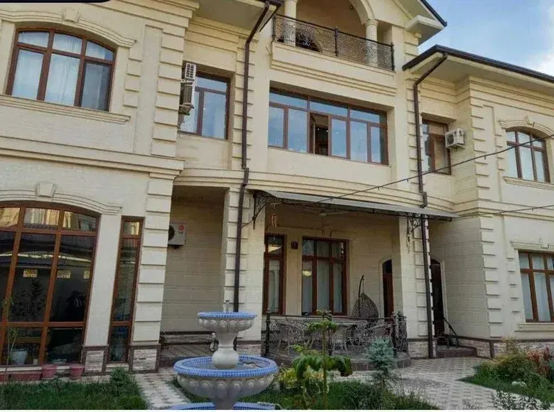 Продаётся 8-комнатный дом, 6 сот., 650 м² — Юнусабадский район