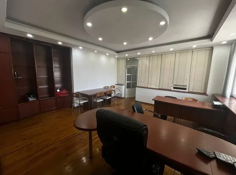 Ijaraga beriladi ofis, 55 m² — Mirobod tumani