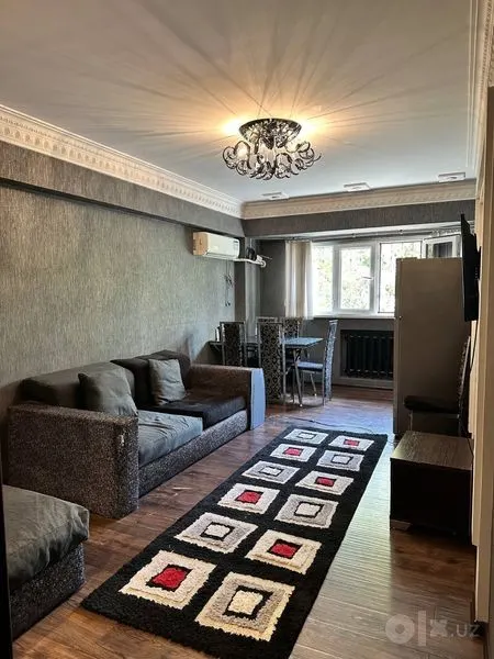Сдаётся 2-комнатная квартира, 70 м², 1/9 этаж — Юнусабадский район