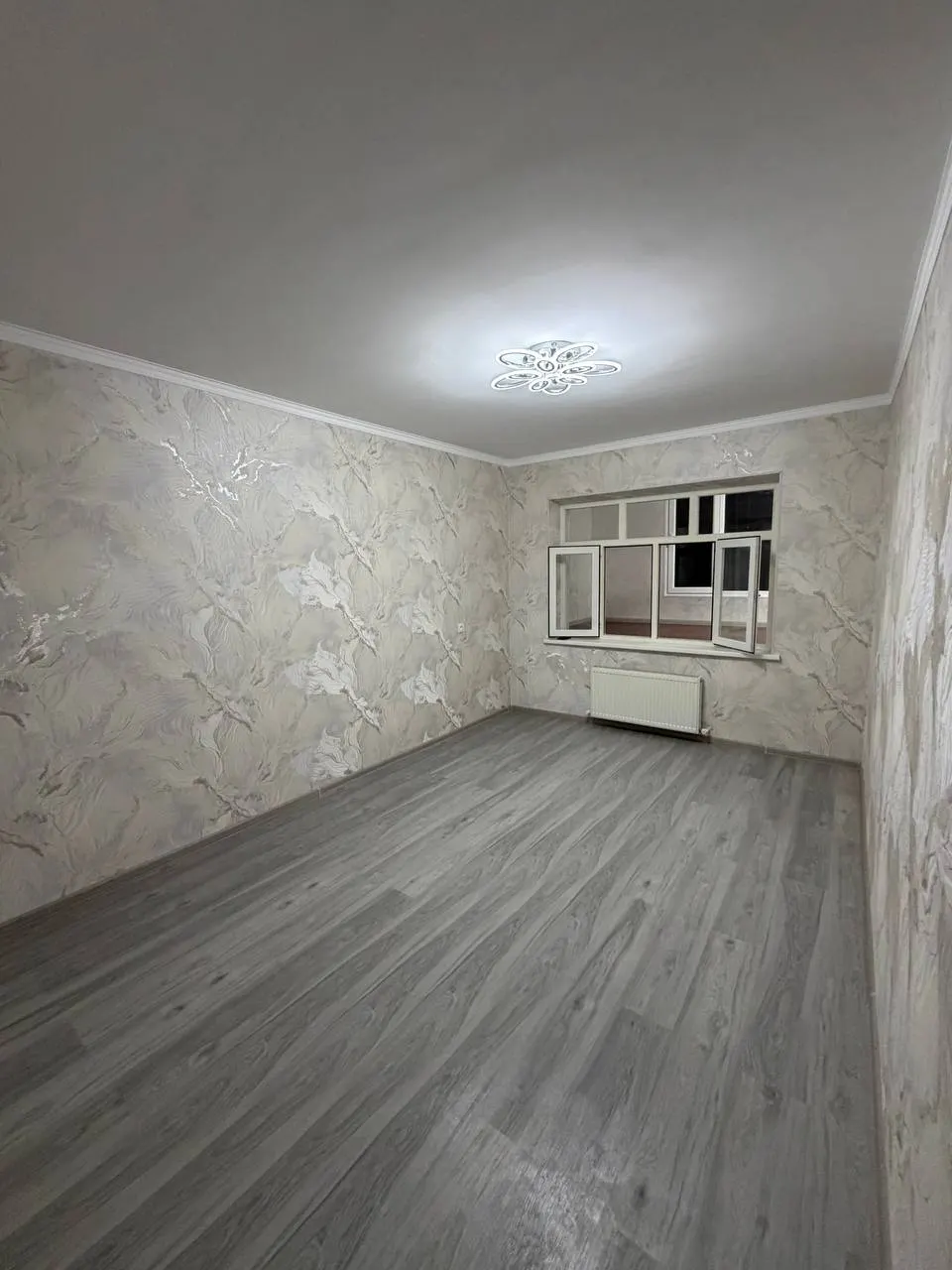 Сотилади 2 хонали квартира, 60 м², 4/4 қават — Қибрай тумани