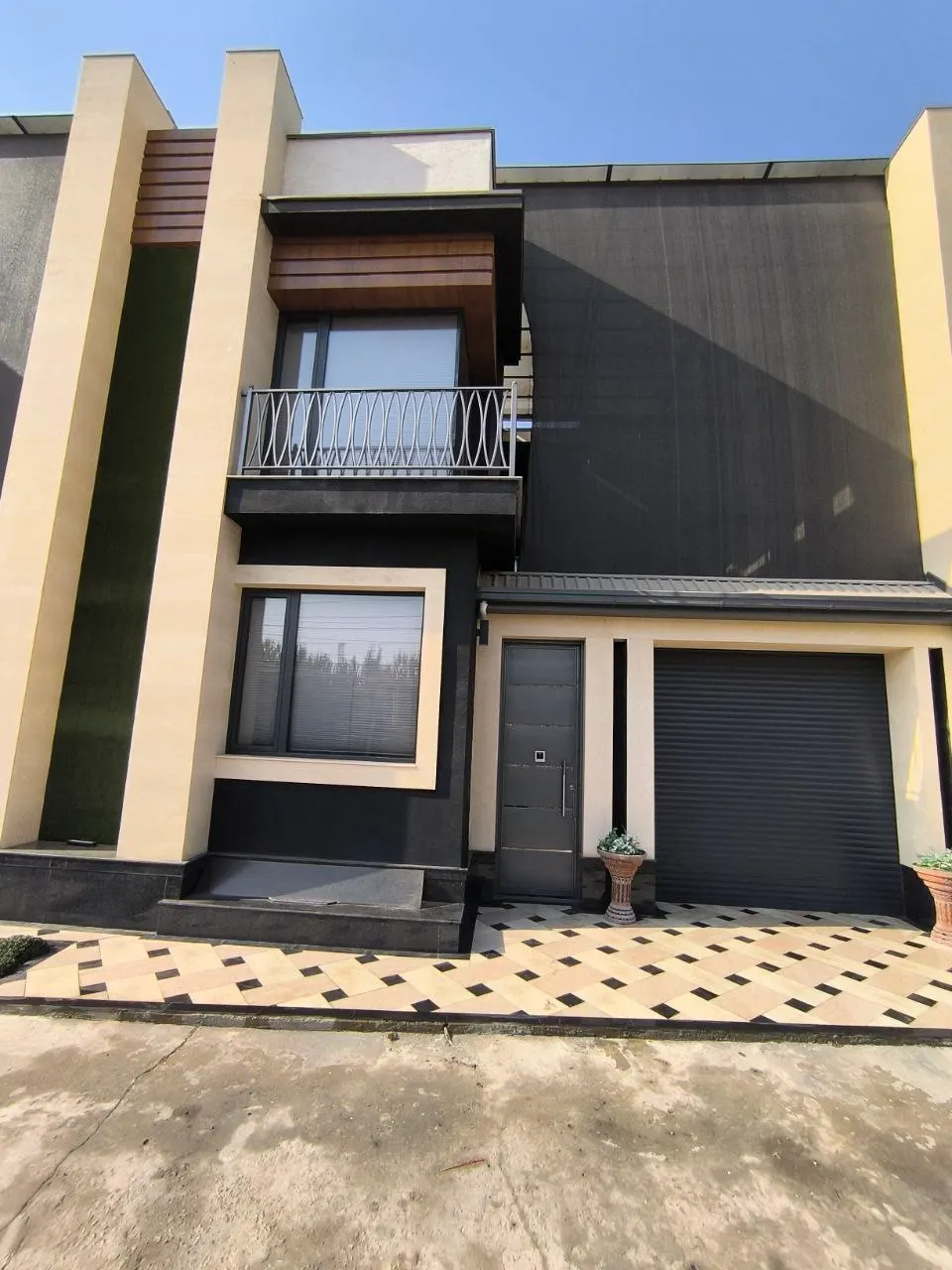 Sotiladi hovli uy, 1.6 sotix — Qibray tumani
