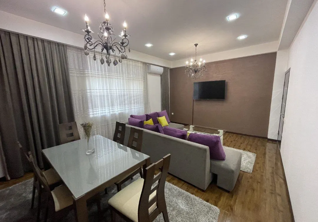 Сдаётся 2-комнатная квартира, 69 м², 8/9 этаж — Мирабадский район