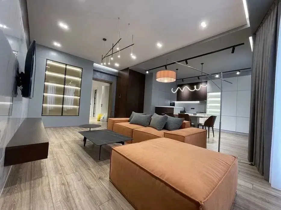 Сдаётся 3-комнатная квартира, 110 м², 11/16 этаж — Яккасарайский район