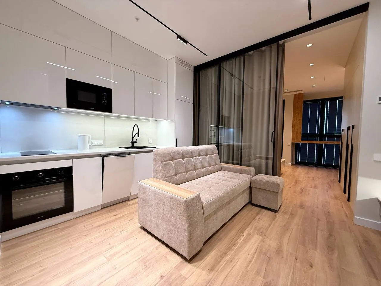 Сдаётся 1-комнатная квартира, 50 м², 10/24 этаж — Шайхантахурский район