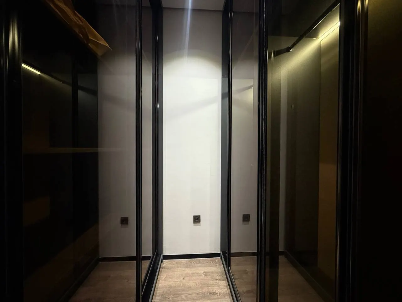 Сотилади 2 хонали квартира, 50 м², 4/25 қават — Мирзо Улуғбек тумани