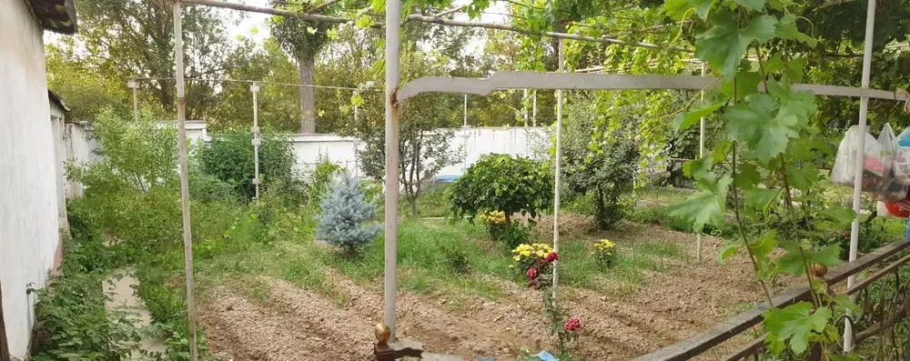 Ijaraga beriladi 6 xonali hovli uy, 10 sotix, 300 m², 2 qavatli — Yunusobod tumani