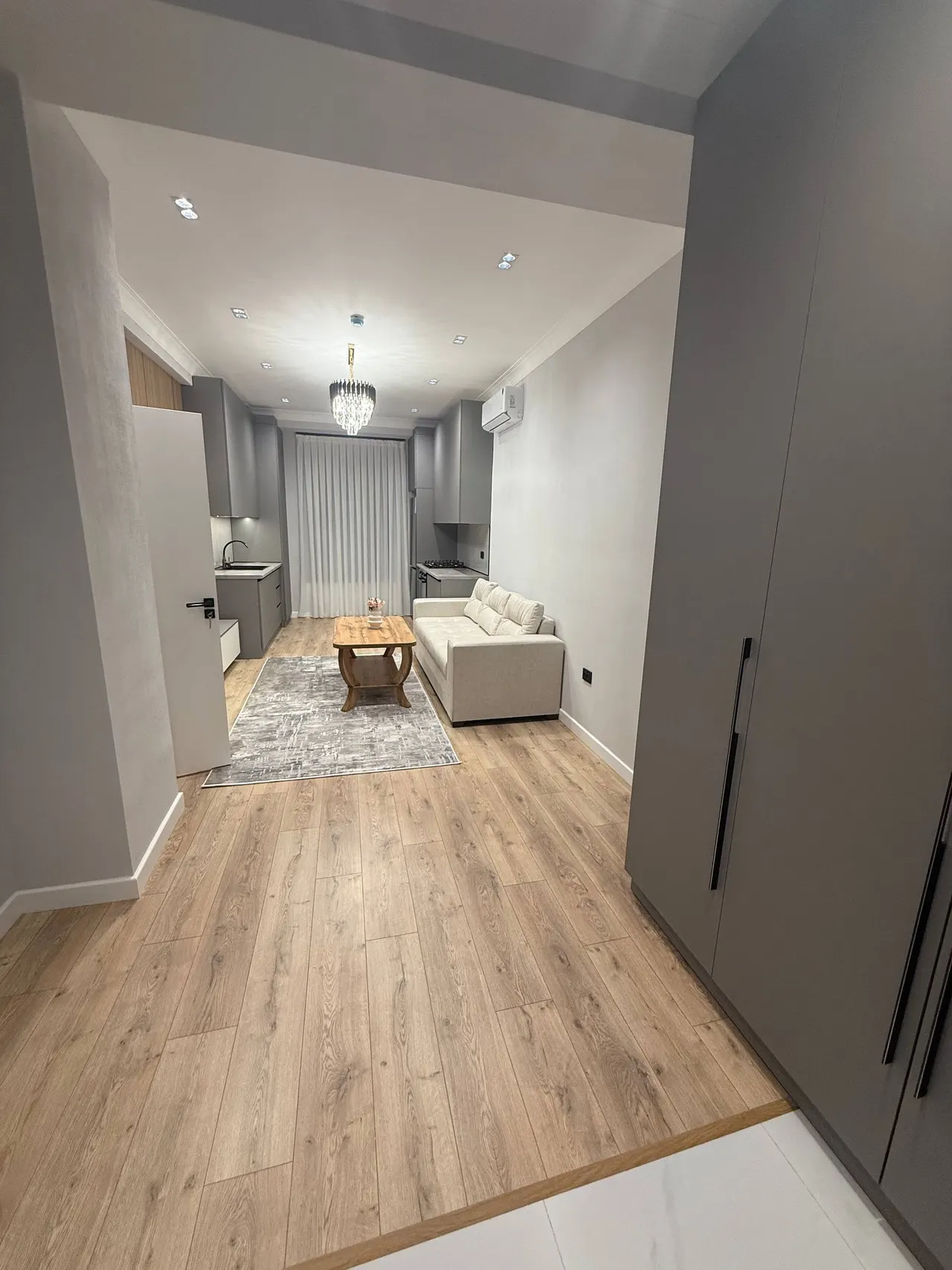 Сдаётся 2-комнатная квартира, 60 м², 14/18 этаж — Яккасарайский район