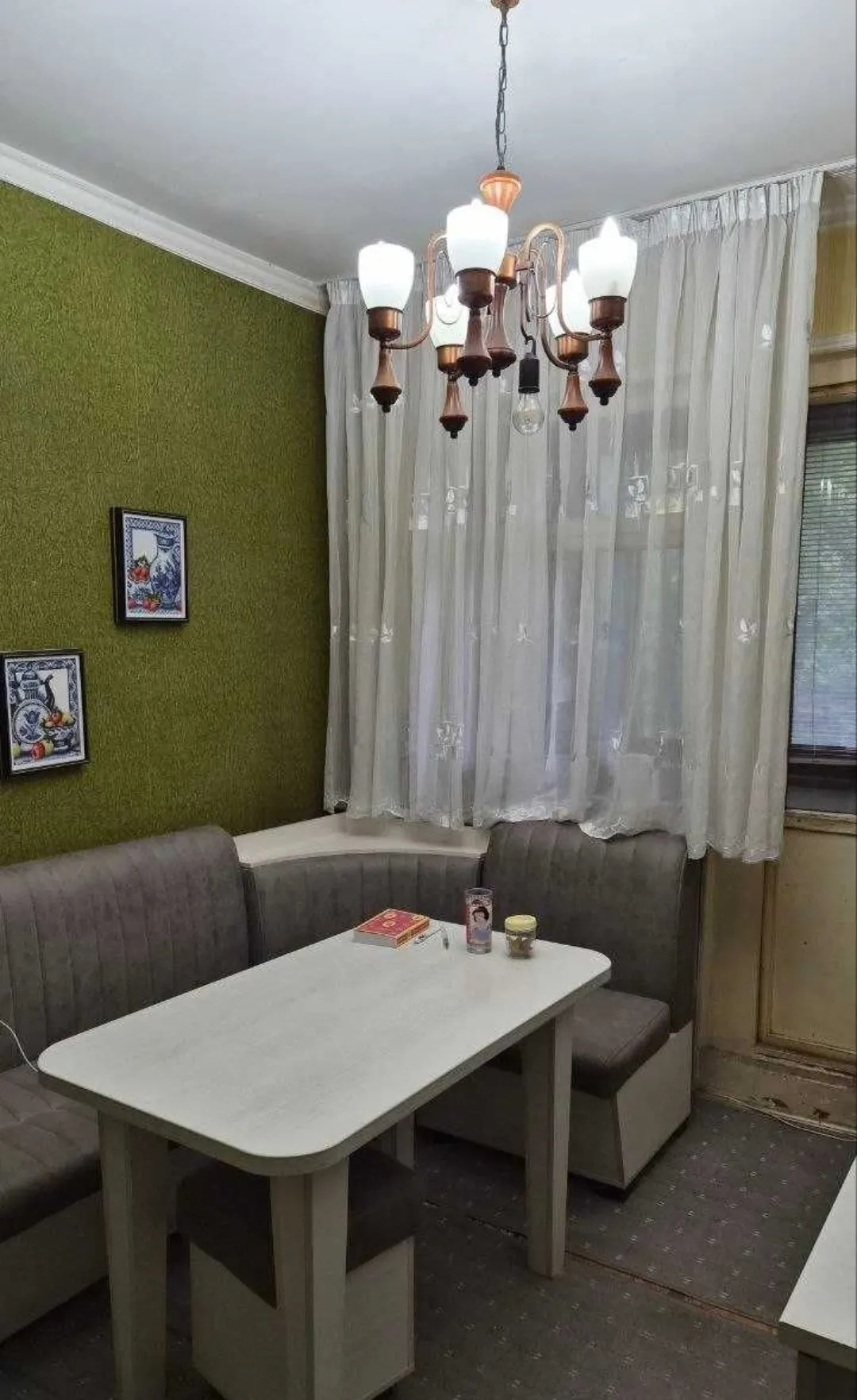 Sotiladi 2 xonali kvartira, 60 m², 2/4 qavat — Yunusobod tumani