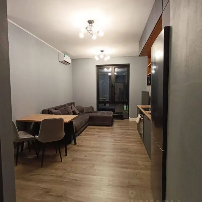 Сдаётся 4-комнатная квартира, 95 м², 3/5 этаж — Яккасарайский район