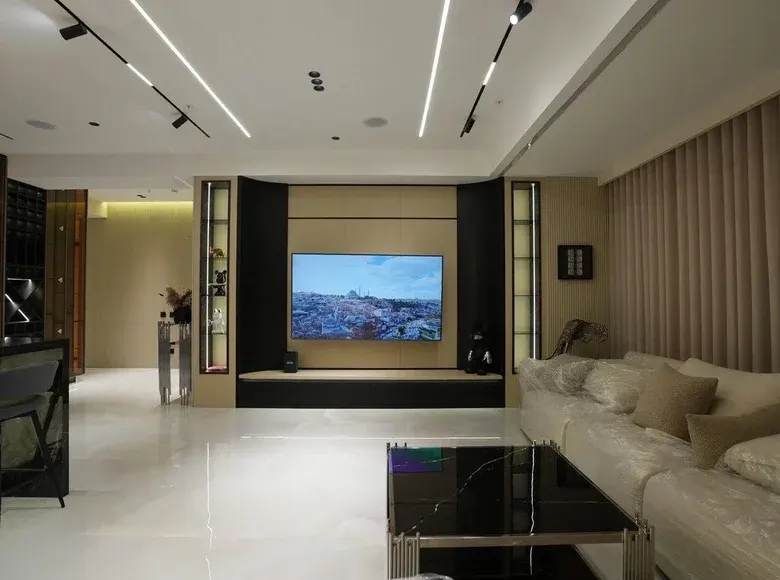 Sotiladi 3 xonali kvartira, 118 m², 22/26 qavat — Shayxontohur tumani