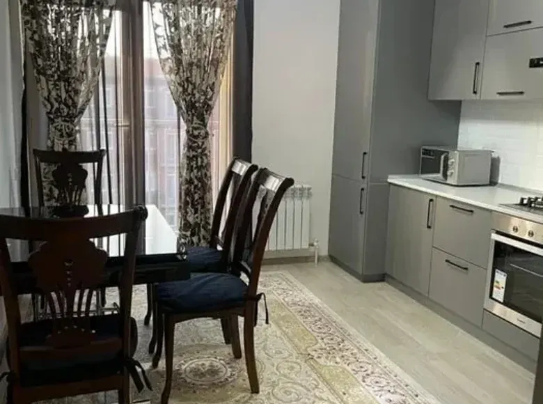 Продаётся 1-комнатная квартира, 40 м², 9/9 этаж — Мирабадский район