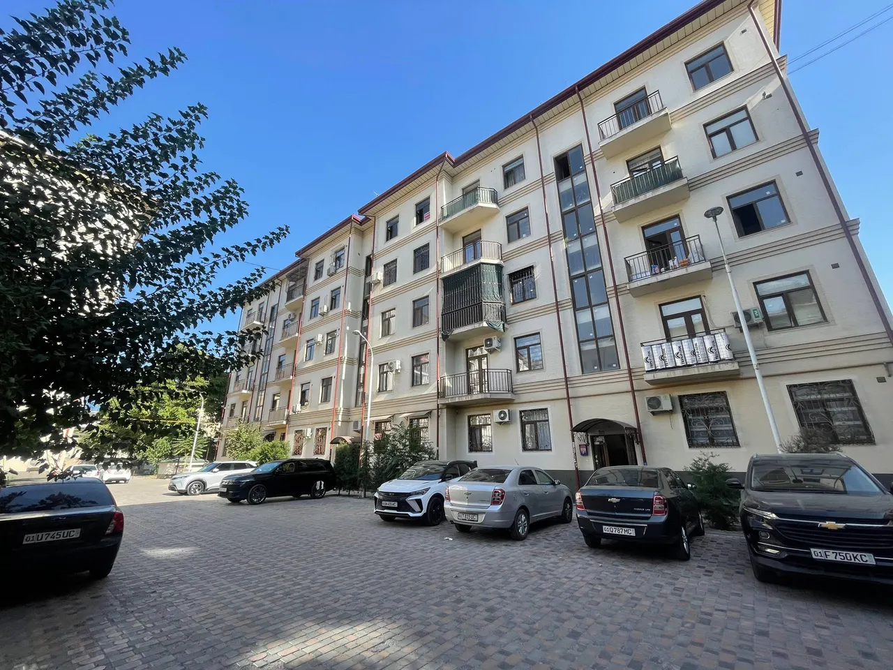 Сотилади 4 хонали квартира, 82 м², 5/5 қават — Яшнобод тумани