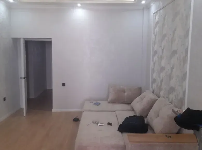 Ижарага берилади 2 хонали квартира, 45 м², 1/8 қават — Яшнобод тумани
