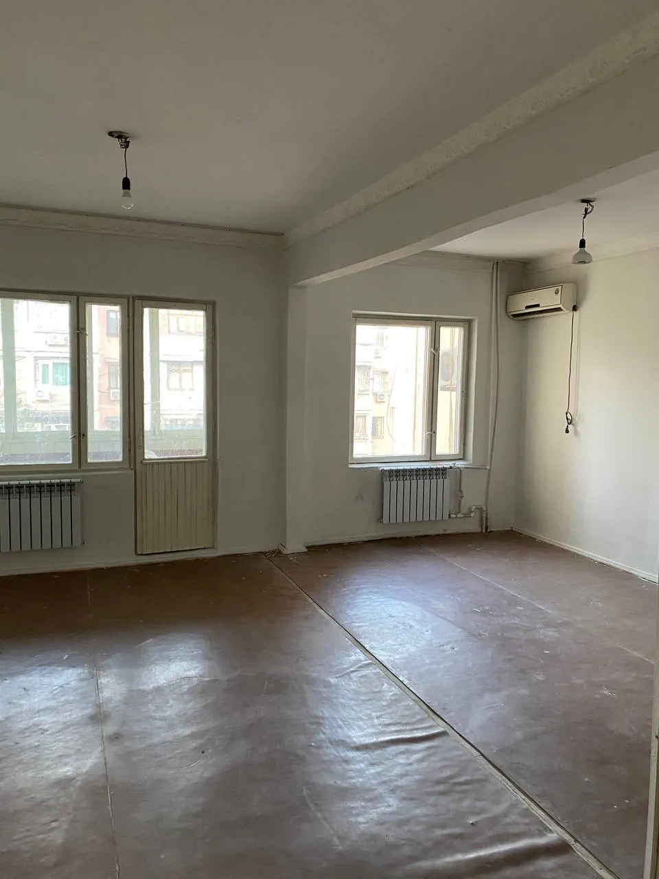 Сотилади 4 хонали квартира, 90 м², 4/5 қават — Юнусобод тумани
