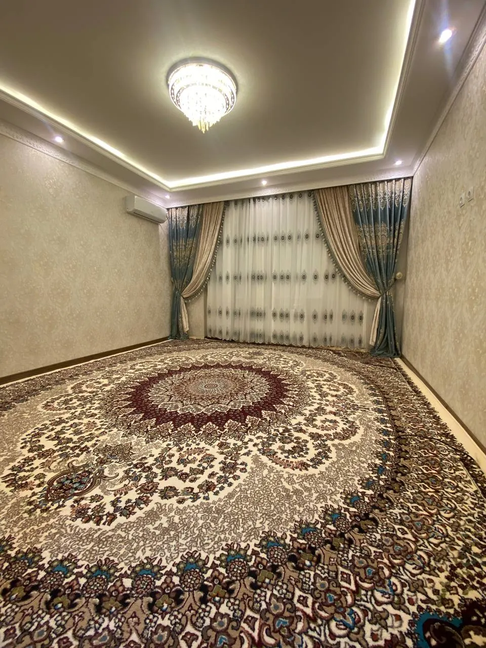 Ijaraga beriladi 3 xonali kvartira, 71 m², 2/7 qavat — Yangihayot tumani