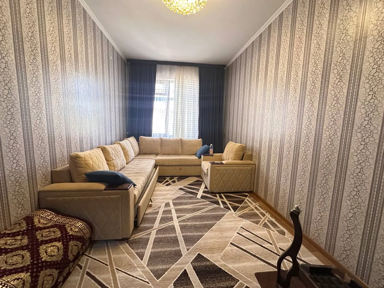 Сотилади 2 хонали квартира, 50 м², 2/4 қават — Мирзо Улуғбек тумани