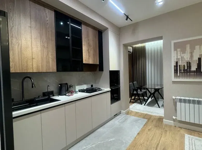 Сдаётся 2-комнатная квартира, 75 м², 1/4 этаж — Яккасарайский район