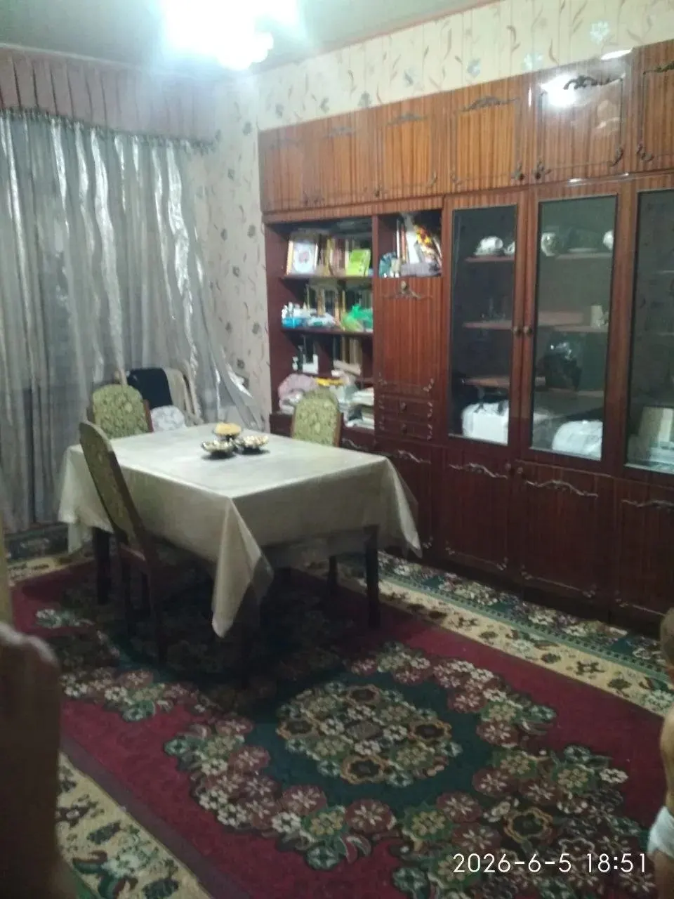 Сотилади 3 хонали квартира, 85 м², 1/4 қават — Юнусобод тумани