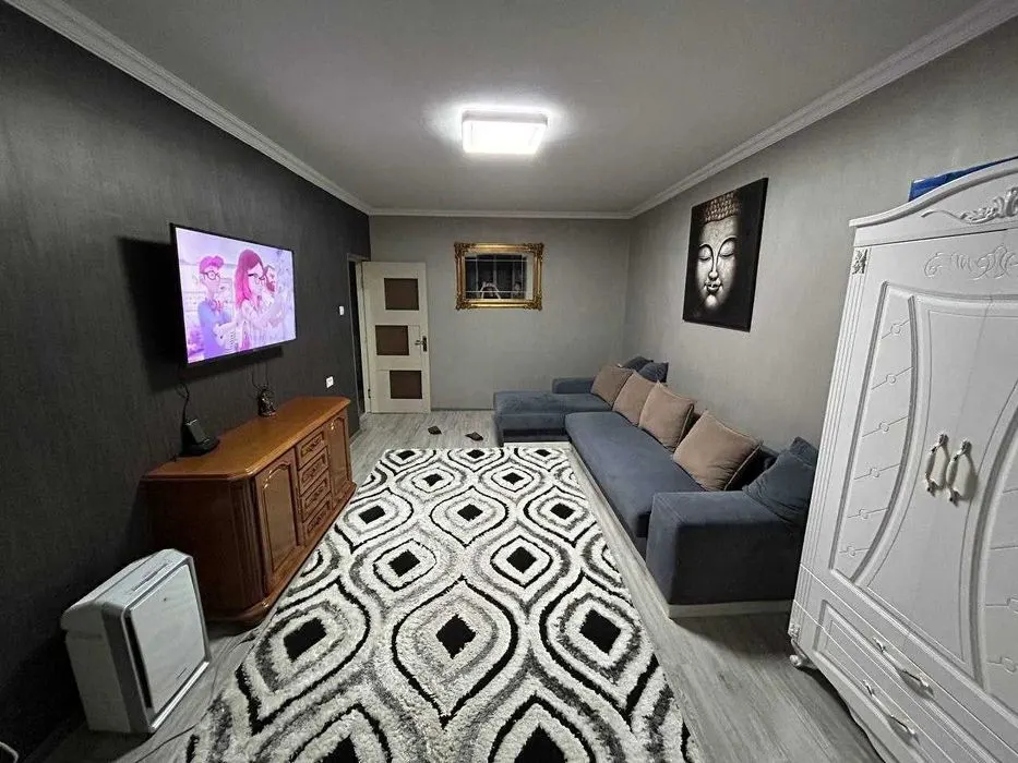 Сдаётся 2-комнатная квартира, 60 м², 2/4 этаж — Мирабадский район