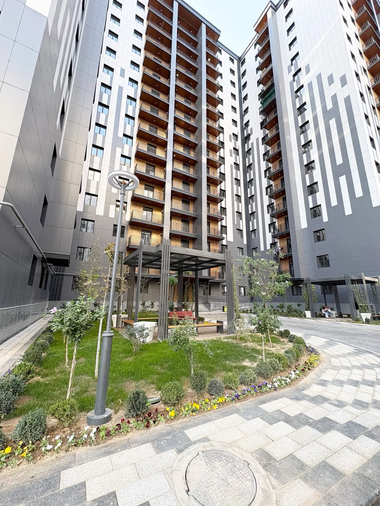 Продаётся 1-комнатная квартира, 41 м², 6/16 этаж — Сергелийский район