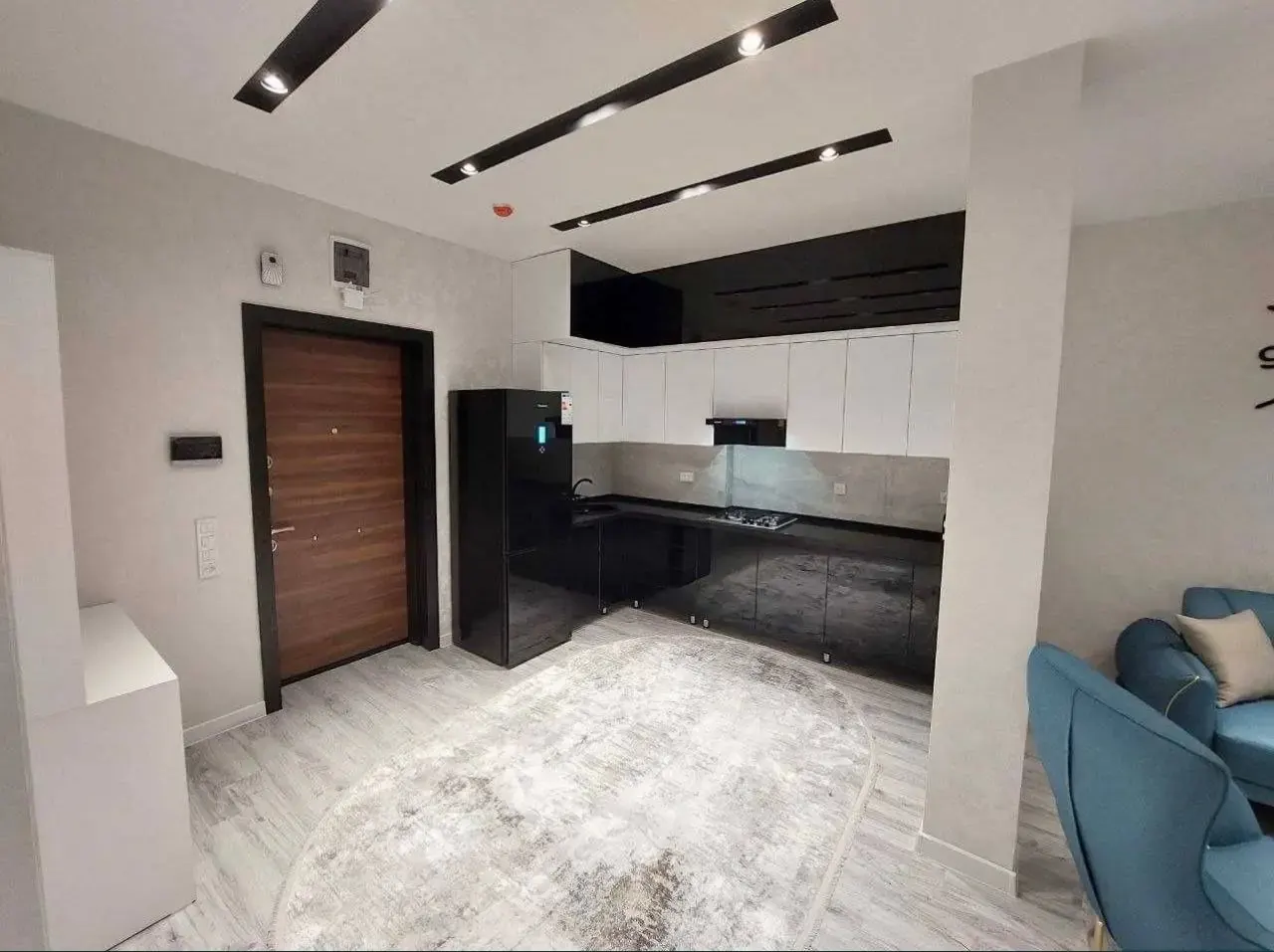 Сдаётся 1-комнатная квартира, 40 м², 1/7 этаж — Шайхантахурский район