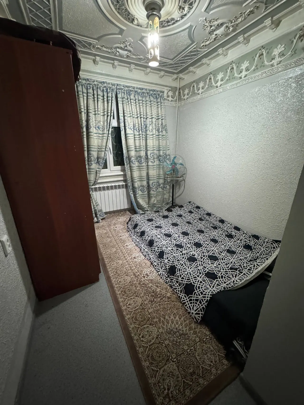 Продаётся 4-комнатная квартира, 80 м², 1/4 этаж — Юнусабадский район