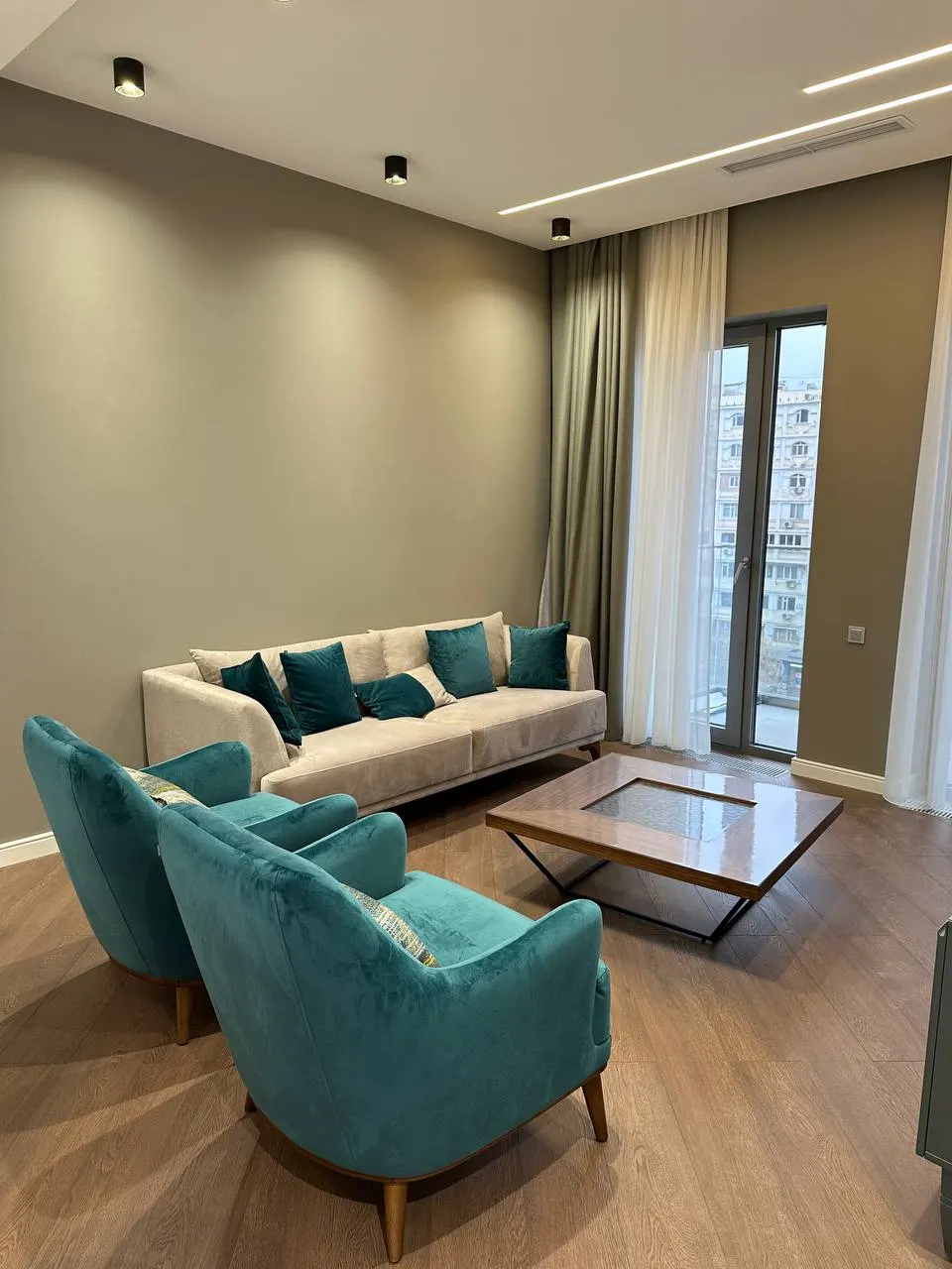 Сдаётся 2-комнатная квартира, 60 м², 4/10 этаж — Юнусабадский район