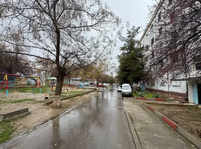 Sotiladi 4 xonali kvartira, 92 m², 1/5 qavat — Mirzo Ulugʻbek tumani